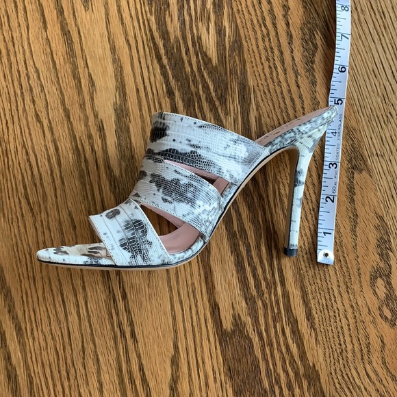 Kate Spade Snakeskin Print Mule Heals - Picture 2 of 7